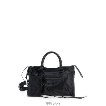 Balenciaga 26FW �߷��þư� �� ��Ƽ �� ���� 8657622ACFH1000 Black26FW �߷��þư� �� ��Ƽ �� ���� 8657622ACFH1000 Black