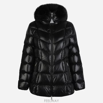 Moncler ��Ŭ���� 6F 1A00167 597Z8 999 Ǯ�� ���� ���ĵ� �е� ���� ������Ŭ���� 6F 1A00167 597Z8 999 Ǯ�� ���� ���ĵ� �е� ��