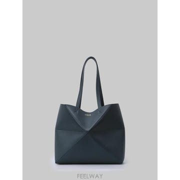 Loewe 26FW �ο��� �̵�� ȣ����Ż ���� ���� ��Ʈ A779PEWX04 BLUE26FW �ο��� �̵�� ȣ����Ż ���� ���� ��Ʈ A779PEWX04 