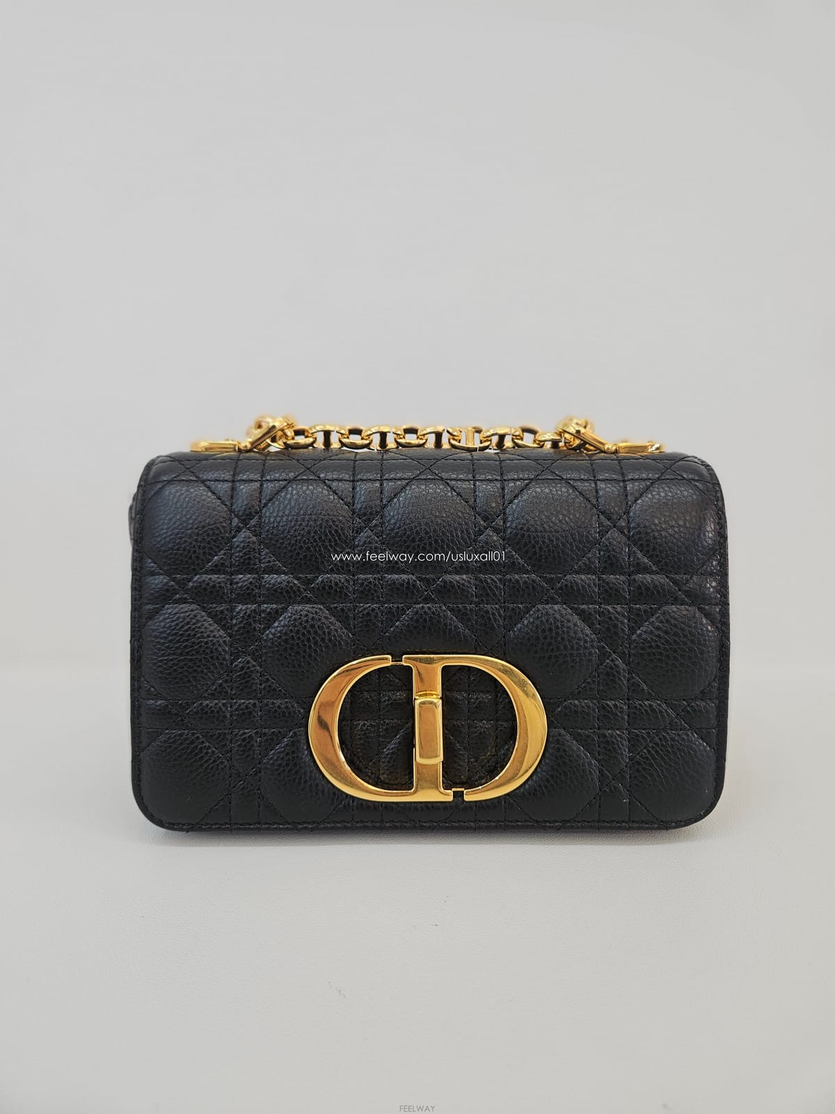 DIOR [�߰���ǰ ������ �����] ��� ī�ι� ���� M9241[�߰���ǰ ������ �����] ��� ī�ι� ���� M9241