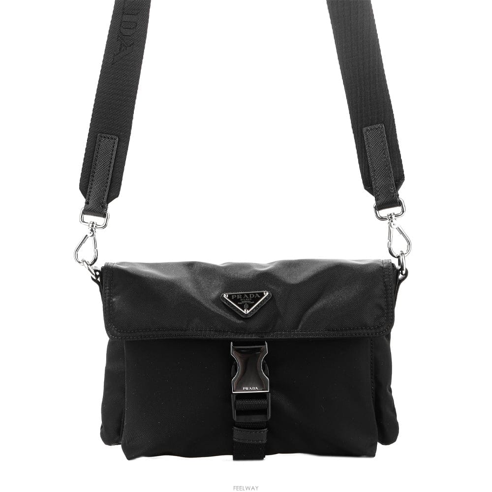PRADA (2ZT101 2DMI F0002) ���� ũ�ν��� 26FW(2ZT101 2DMI F0002) ���� ũ�ν��� 26FW