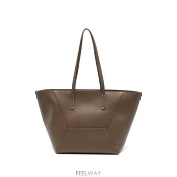 Brunello Cucinelli 26 FW ���ڷ� ��ġ�ڸ� �г� ��Ʈ �� MBXAD2573C8772 TP46061572226 FW ���ڷ� ��ġ�ڸ� �г� ��Ʈ �� MBXAD2573C8772 TP