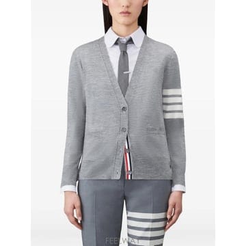 Thom Browne 26 FW ����� �޸��� �� 4 �� ������ �� V�� ����� FKC334AY1014 TP46066201126 FW ����� �޸��� �� 4 �� ������ �� V�� ����� FKC