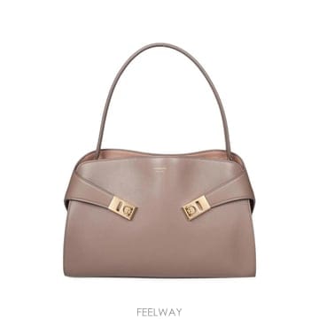 Ferragamo ���Ϲ�� ��󰡸� ��� ����Ʈ ��� �� M���Ϲ�� ��󰡸� ��� ����Ʈ ��� �� M