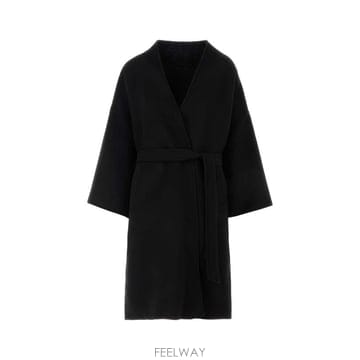 FENDI 26FW ��� ��Ʈ FF6227B1HE F0QA1 NERO26FW ��� ��Ʈ FF6227B1HE F0QA1 NERO