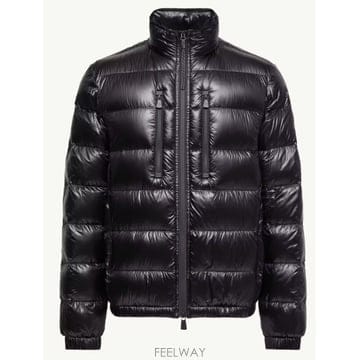Moncler 26FW ��Ŭ���� ���е� L10971A00007597X6 99926FW ��Ŭ���� ���е� L10971A00007597X6 999