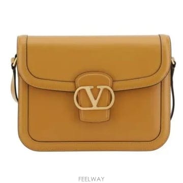 Valentino 25SS �߷�Ƽ�� ����ٴ� ũ�ν��� 6Y2B0D05ECH WU4 GOLDEN CUIR25SS �߷�Ƽ�� ����ٴ� ũ�ν��� 6Y2B0D05ECH WU4 GOLDEN