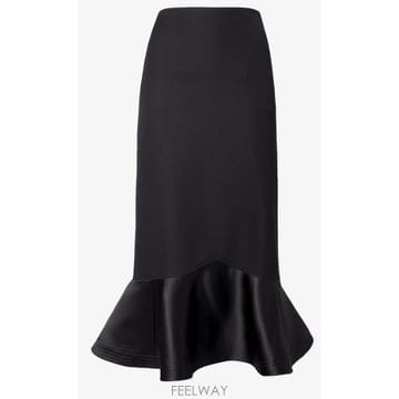 FENDI 25FW ��� �̵� ��ĿƮ FQ7687AJYF F0GME BLACK25FW ��� �̵� ��ĿƮ FQ7687AJYF F0GME BLACK