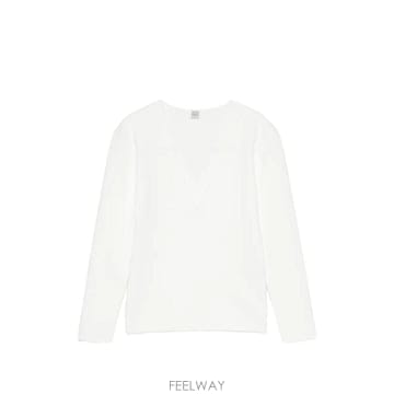 26 FW 토템 V넥 스웨터 262WRT0685YA0243059 TP460734279