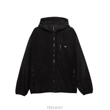 PRADA �δ��� PRADA ����� �ﰢ �ΰ� �ø��� �����δ��� PRADA ����� �ﰢ �ΰ� �ø��� ����