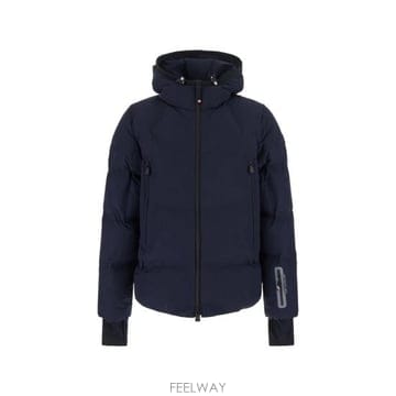 Moncler 26FW ��Ŭ���� �е� 597S3 1A000 26 742 BLUE26FW ��Ŭ���� �е� 597S3 1A000 26 742 BLUE
