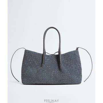 26FW 보테가베네타 여성 라지 피나코테카 스웨이드 토트백 클라우디 인디고 그래블