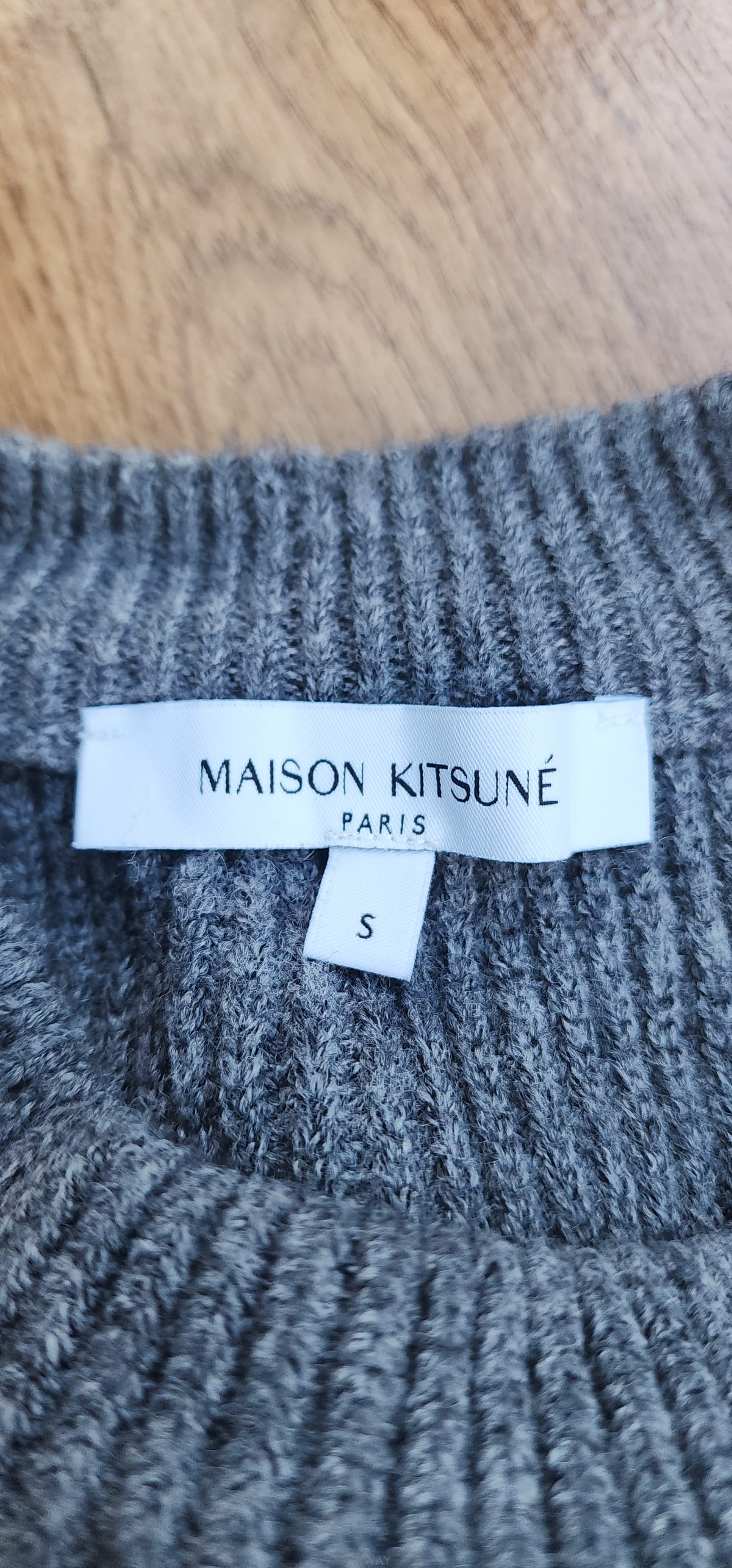 ��ǰ����, ��ǰ��ǰ | ����Ű����|Maison Kitsune, ����Ű���� ���ô�Ʈ