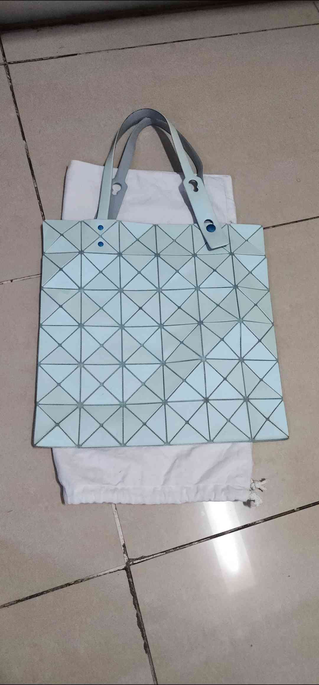 ��ǰ����, ��ǰ��ǰ | �̼��� �̾���|Issey Miyake, �ٿ��ٿ� ����