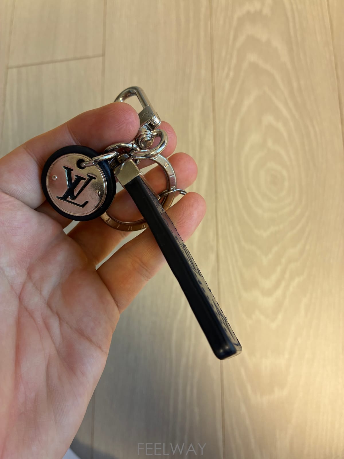 ��ǰ����, ��ǰ��ǰ | ���̺���|Louis Vuitton, ���̺��� Ű�� ����ǰ ���ǵ帳�ϴ�