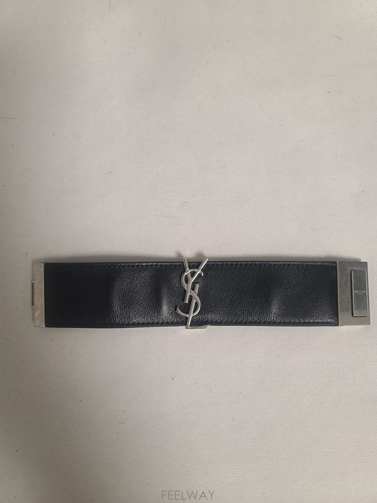��ǰ����, ��ǰ��ǰ | ���ζ�|Saint Laurent, �Ի��ζ� ����