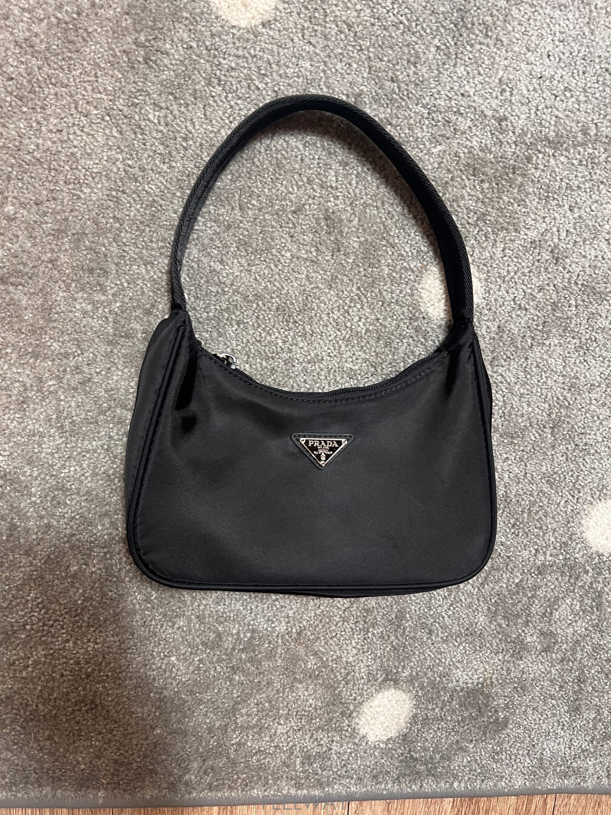 ��ǰ����, ��ǰ��ǰ | �����|PRADA, ����� ��ǰ�ΰ���