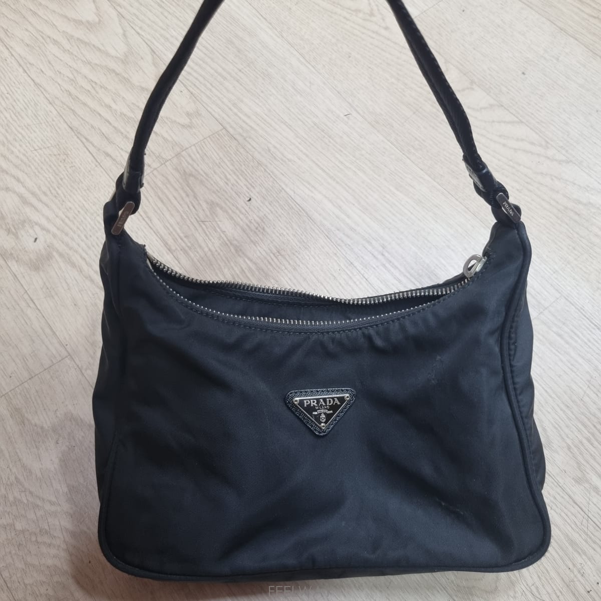 ��ǰ����, ��ǰ��ǰ | �����|PRADA, ����� ���ǵ帳�ϴ� 