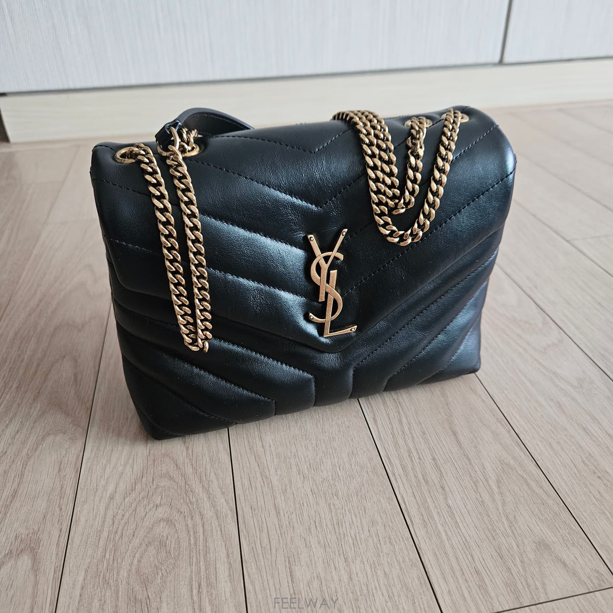 ��ǰ����, ��ǰ��ǰ | ���ζ�|Saint Laurent, ���ζ� ���ǵ帳�ϴ� 