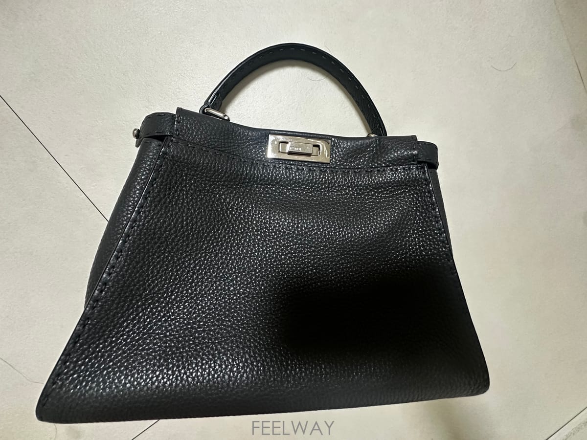 ��ǰ����, ��ǰ��ǰ | ���|FENDI, ��� ��ī�� ����ǰ�ǰ� ��Ź�帳�ϴ� �Ф�