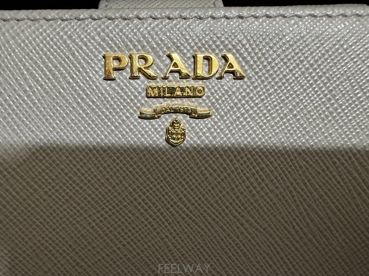 ��ǰ����, ��ǰ��ǰ | �����|PRADA, ����ٻ��ǾƳ� ���� ����ǰ���ǵ帳�ϴ�