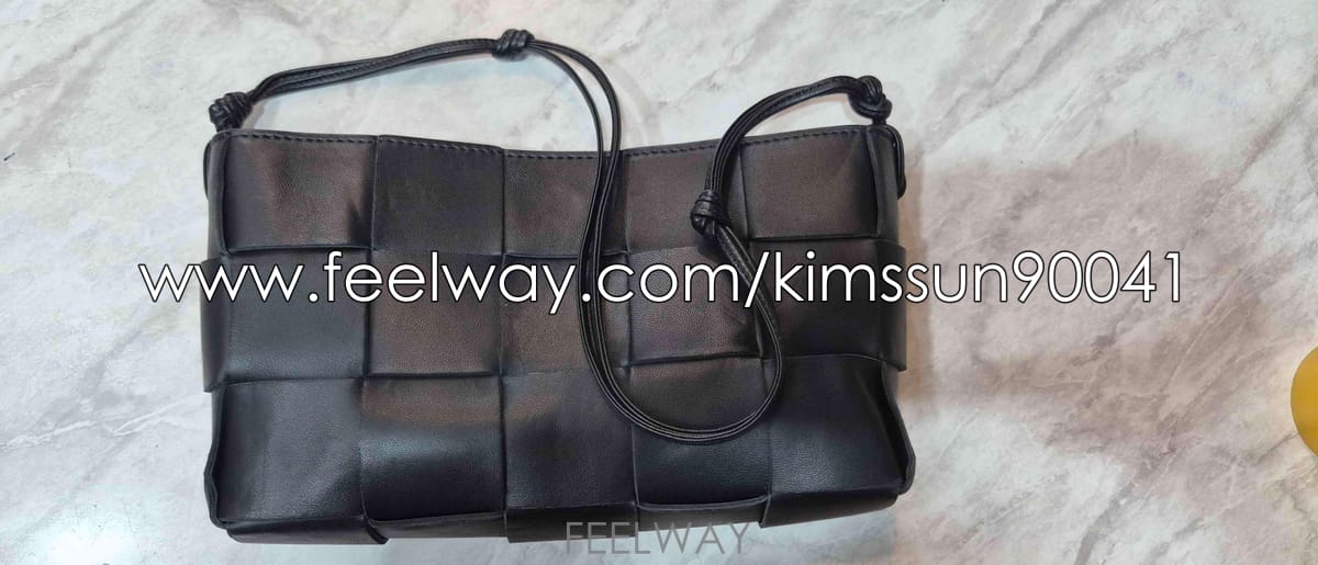 ��ǰ����, ��ǰ��ǰ | ���װ� ����Ÿ|Bottega Veneta, ���װ�����Ÿ ��ǰ�ΰ���?