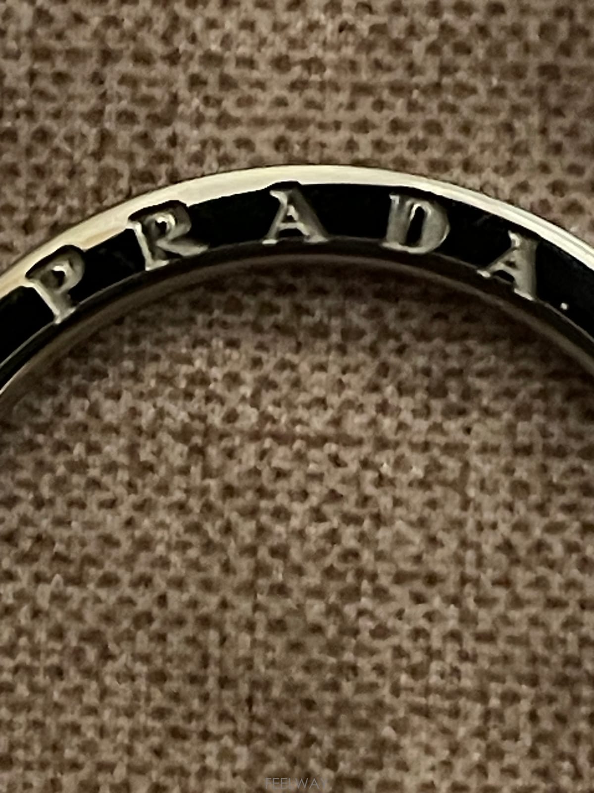 ��ǰ����, ��ǰ��ǰ | �����|PRADA, ����� �κ� Ű�� ����ǰ �ñ��մϴ�