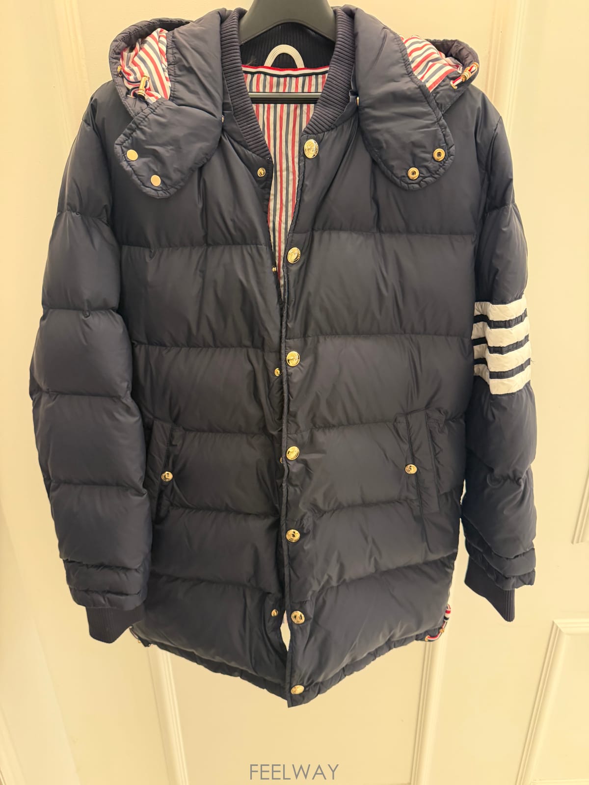 ��ǰ����, ��ǰ��ǰ | �����|Thom Browne, ����� �е� ����ǰ ���ǵ帳�ϴ� �����Ե�..