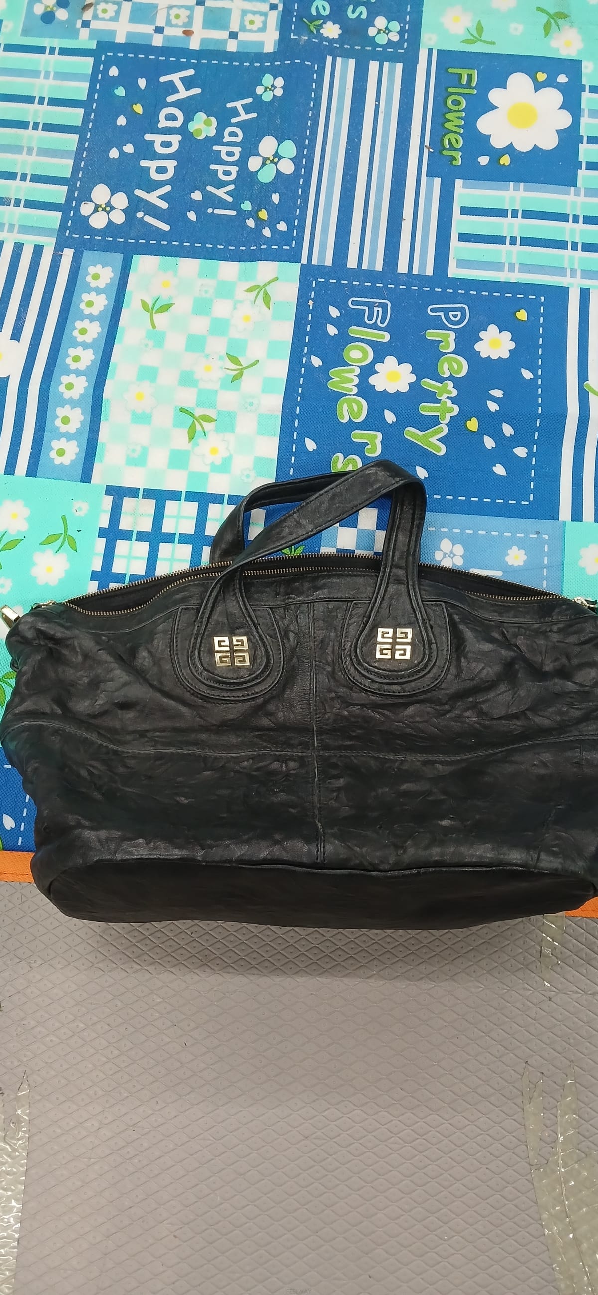 ��ǰ����, ��ǰ��ǰ | �����|Givenchy, ����� ���� ��Ź�帳�ϴ� 