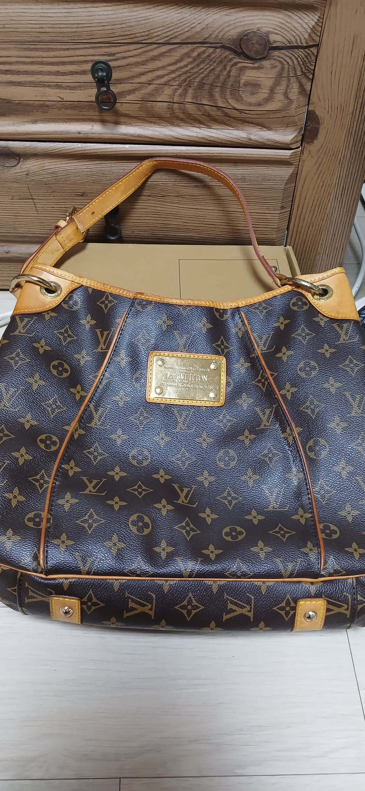 ��ǰ����, ��ǰ��ǰ | ���̺���|Louis Vuitton, ���̺��� ���� ��Ź�帳�ϴ� 