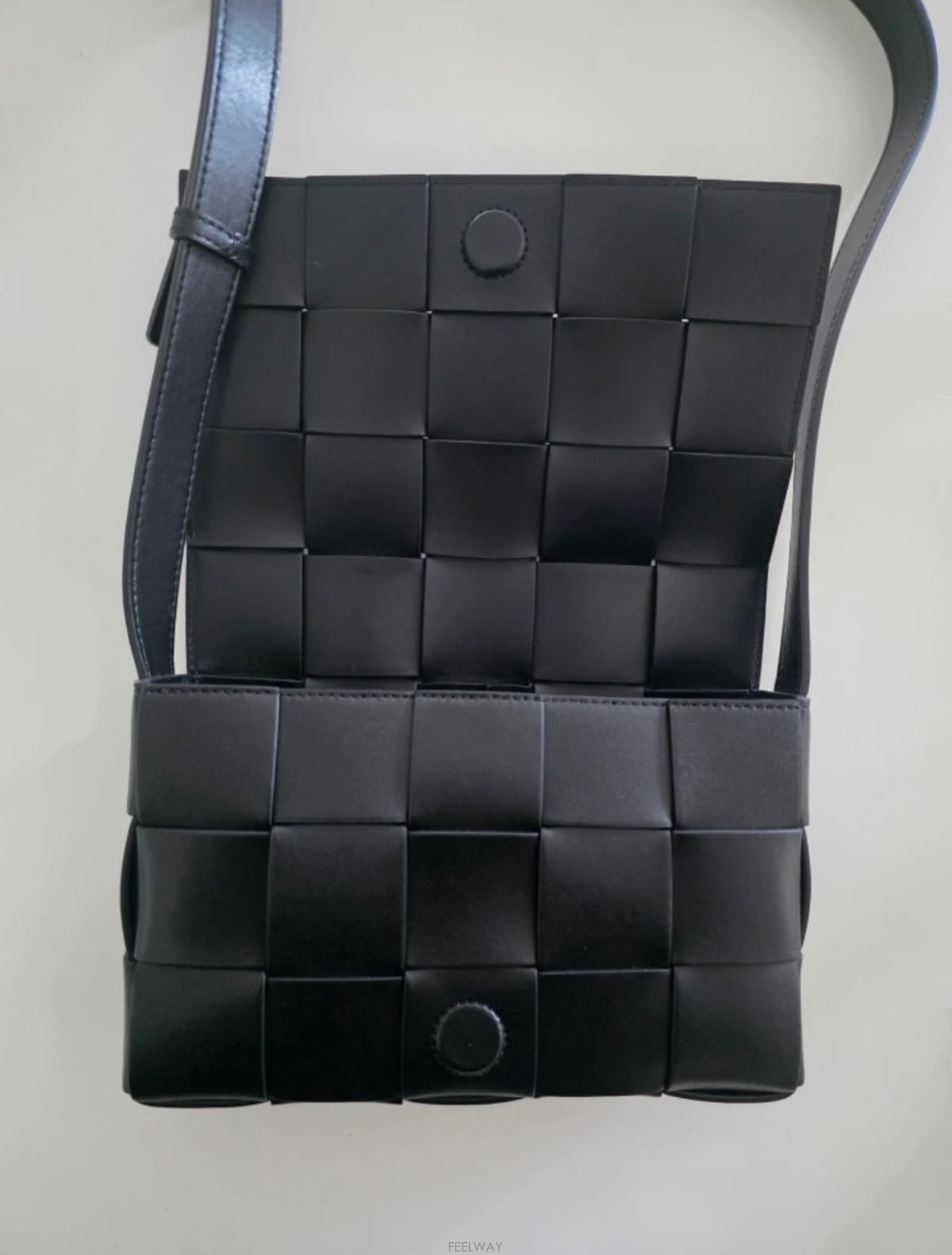 ��ǰ����, ��ǰ��ǰ | ���װ� ����Ÿ|Bottega Veneta, ���װ�����Ÿ ī��Ʈ�� ����ǰ ���ǵ帳�ϴ�