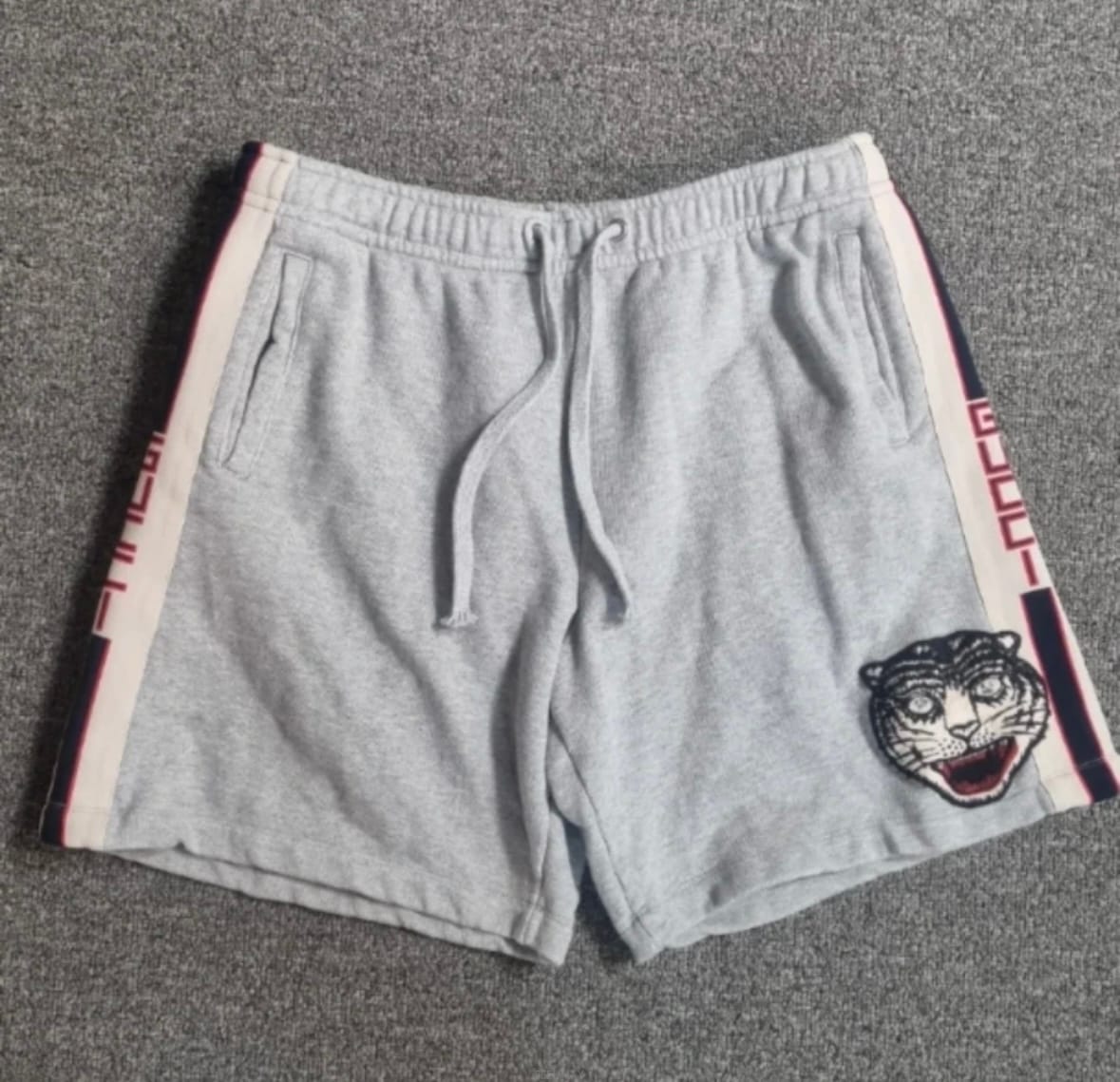 ��ǰ����, ��ǰ��ǰ | ����|GUCCI, ���� �� �� ���ֽø� ����帮�ڽ��ϴ�