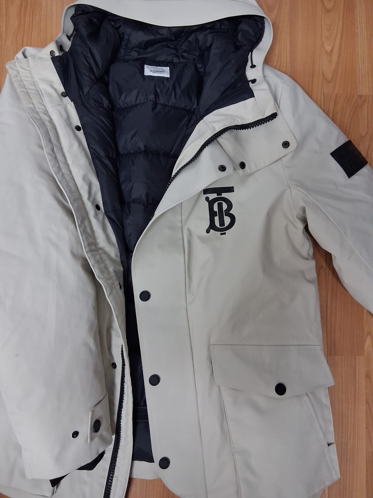 ��ǰ����, ��ǰ��ǰ | ������|Burberry, ������ ���μ� �е� ����ǰ���� �帳�ϴ�