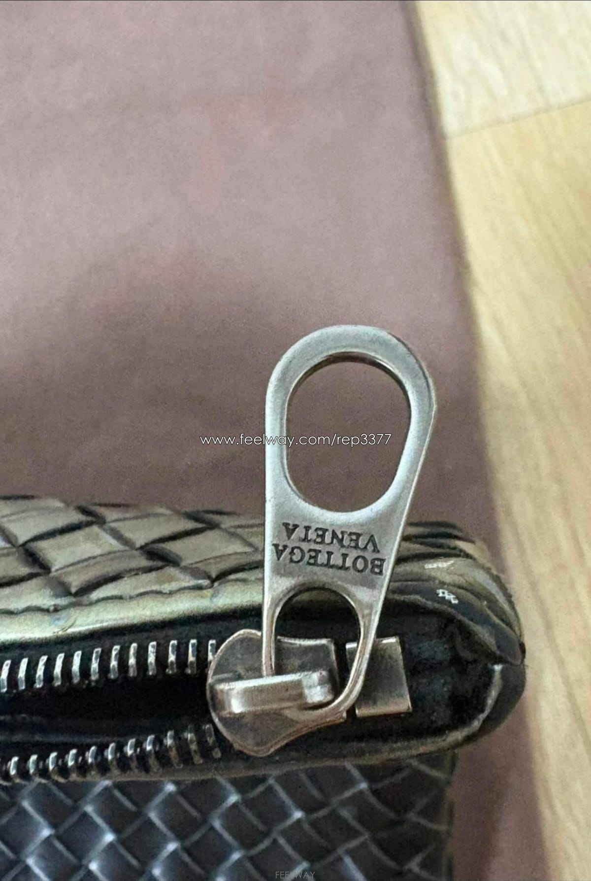 ��ǰ����, ��ǰ��ǰ | ���װ� ����Ÿ|Bottega Veneta, ��ǰ���ǵ帳�ϴ�.