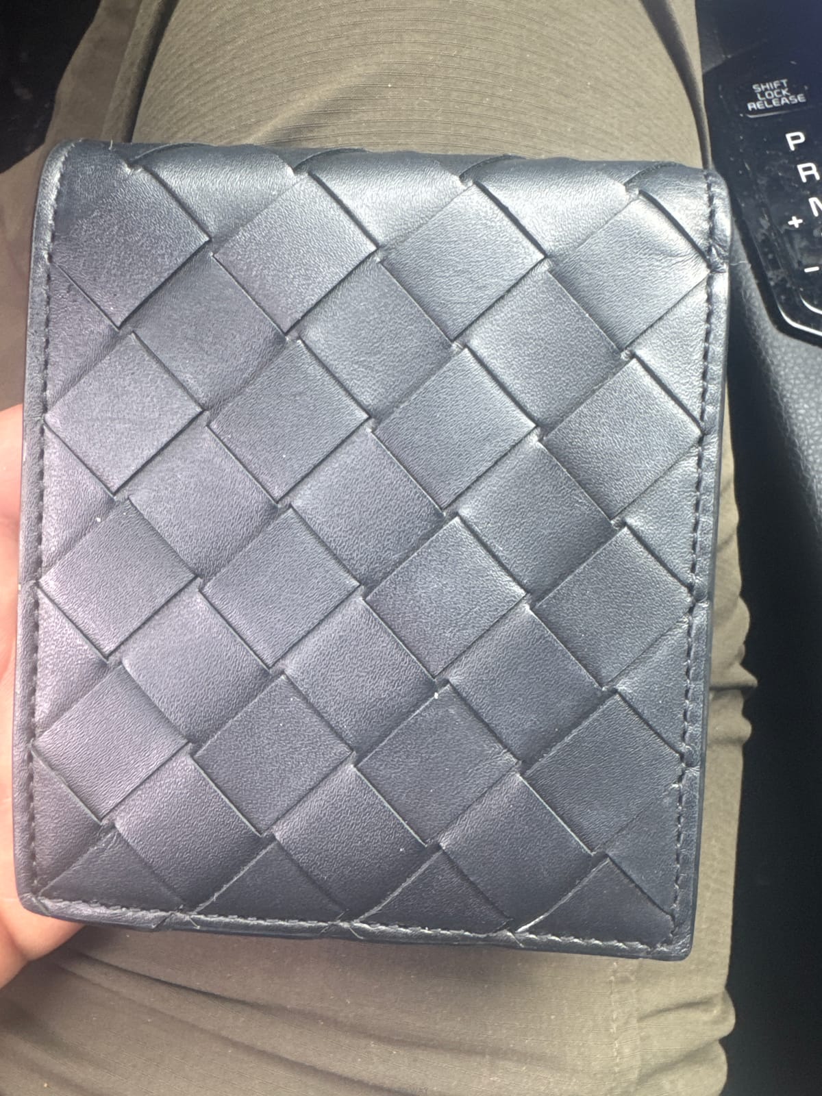��ǰ����, ��ǰ��ǰ | ���װ� ����Ÿ|Bottega Veneta, ���װ�����Ÿ ����ǰ ���� �帳�ϴ�