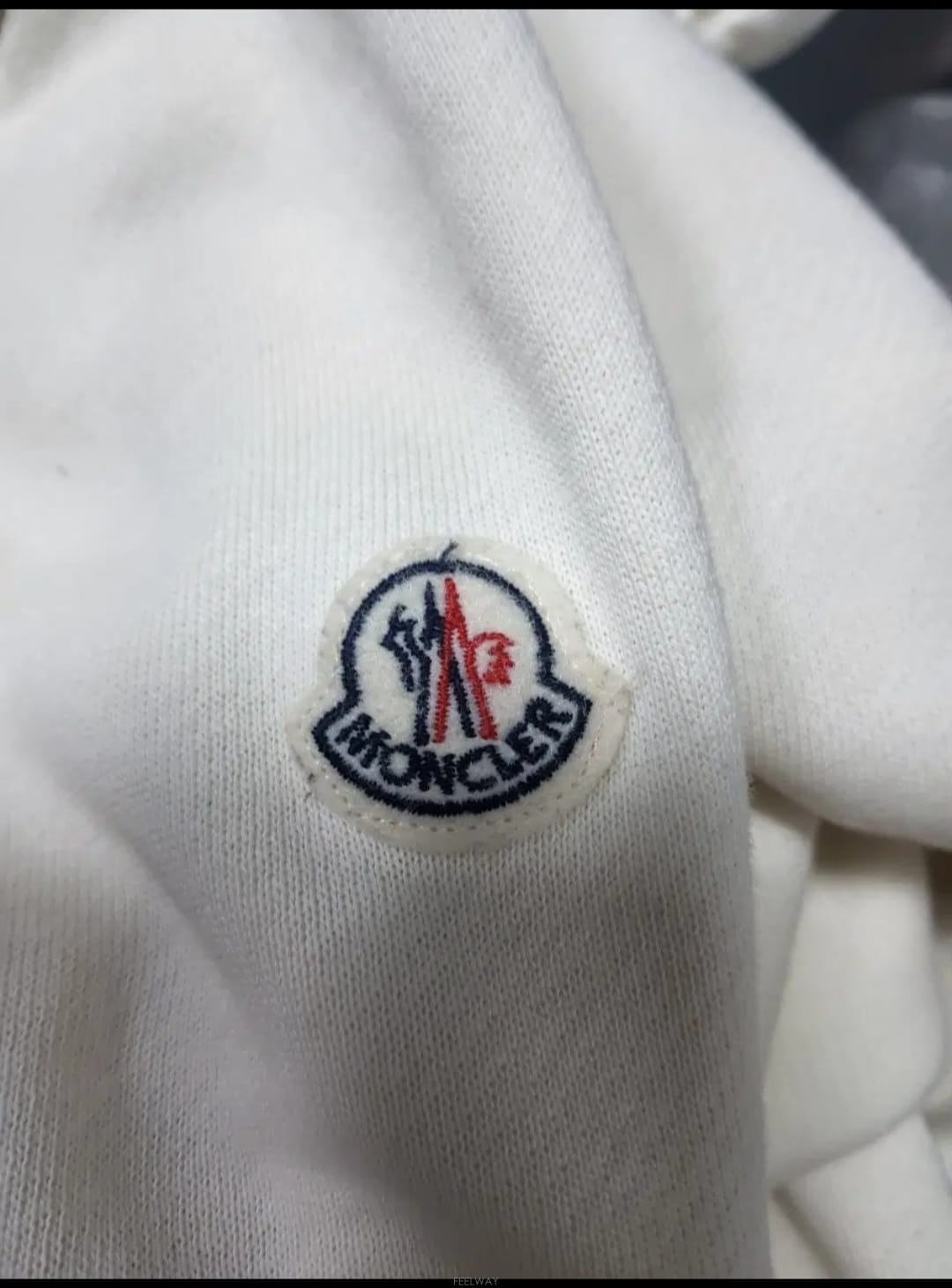 ��ǰ����, ��ǰ��ǰ | ��Ŭ����|Moncler, ��Ŭ���� �е� ��.�� ���� ��Ź�帳�ϴ� 