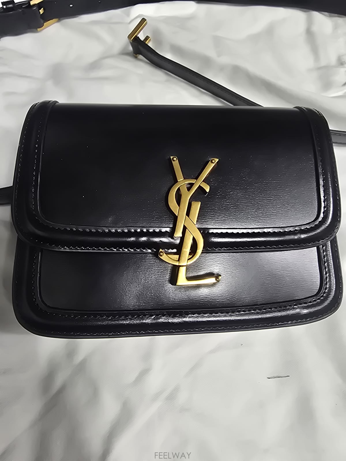 ��ǰ����, ��ǰ��ǰ | ���ζ�|Saint Laurent, ���ζ� ��ö�� ��.�� ���ǵ帳�ϴ�.