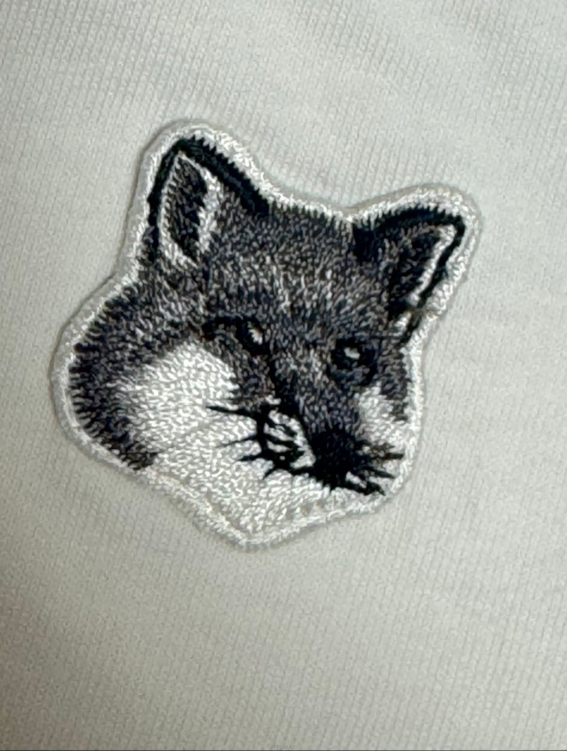 ��ǰ����, ��ǰ��ǰ | ����Ű����|Maison Kitsune, ����Ű���� ����ǰ ���ǵ帳�ϴ�