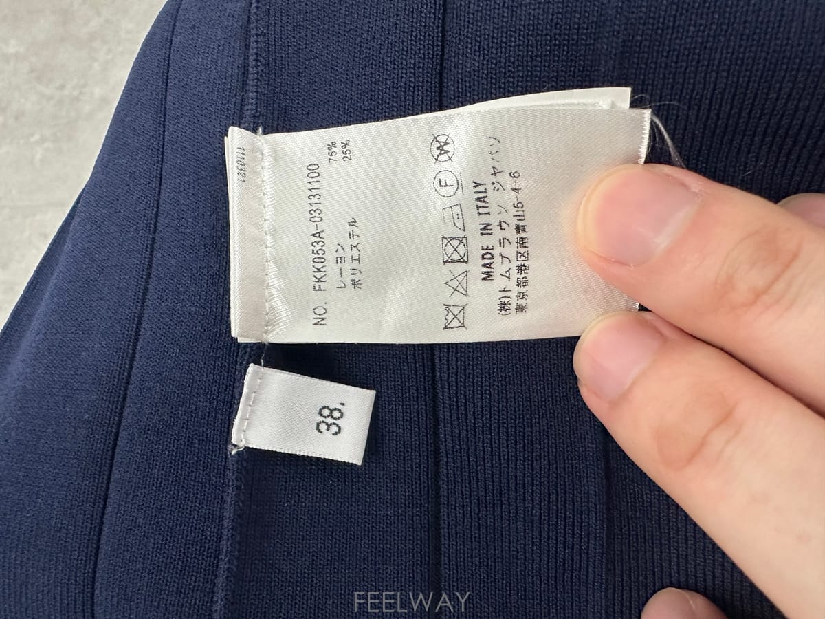 ��ǰ����, ��ǰ��ǰ | �����|Thom Browne, ����� ���� ��ĿƮ ����ǰ ���ǵ帳�ϴ�
