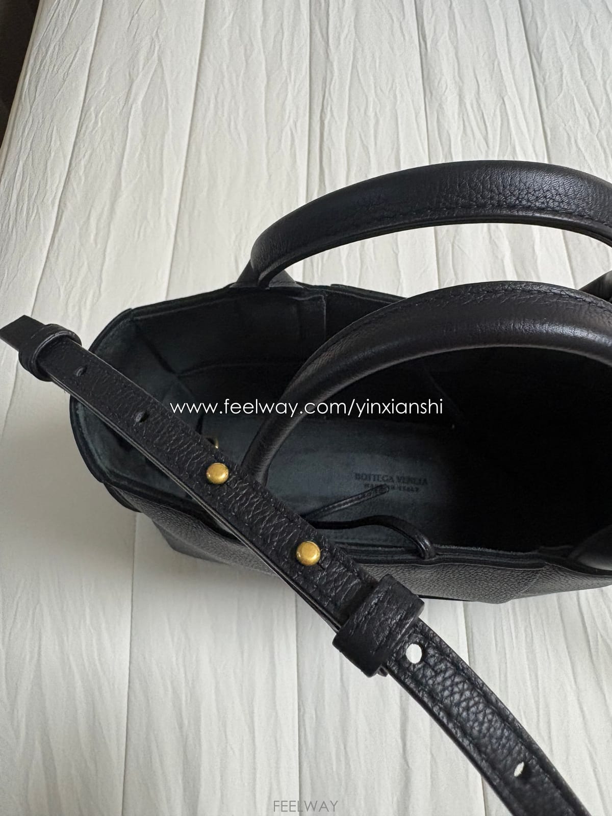 ��ǰ����, ��ǰ��ǰ | ���װ� ����Ÿ|Bottega Veneta, ���װ� ��ǰȮ�� ��Ź�帳�ϴ�.