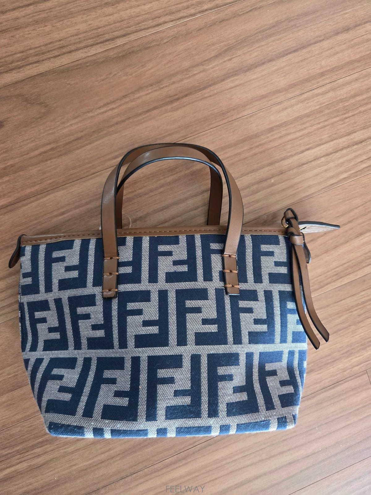 ��ǰ����, ��ǰ��ǰ | ���|FENDI, �����Ե� ��� ���� ��ǰ�ϱ��?