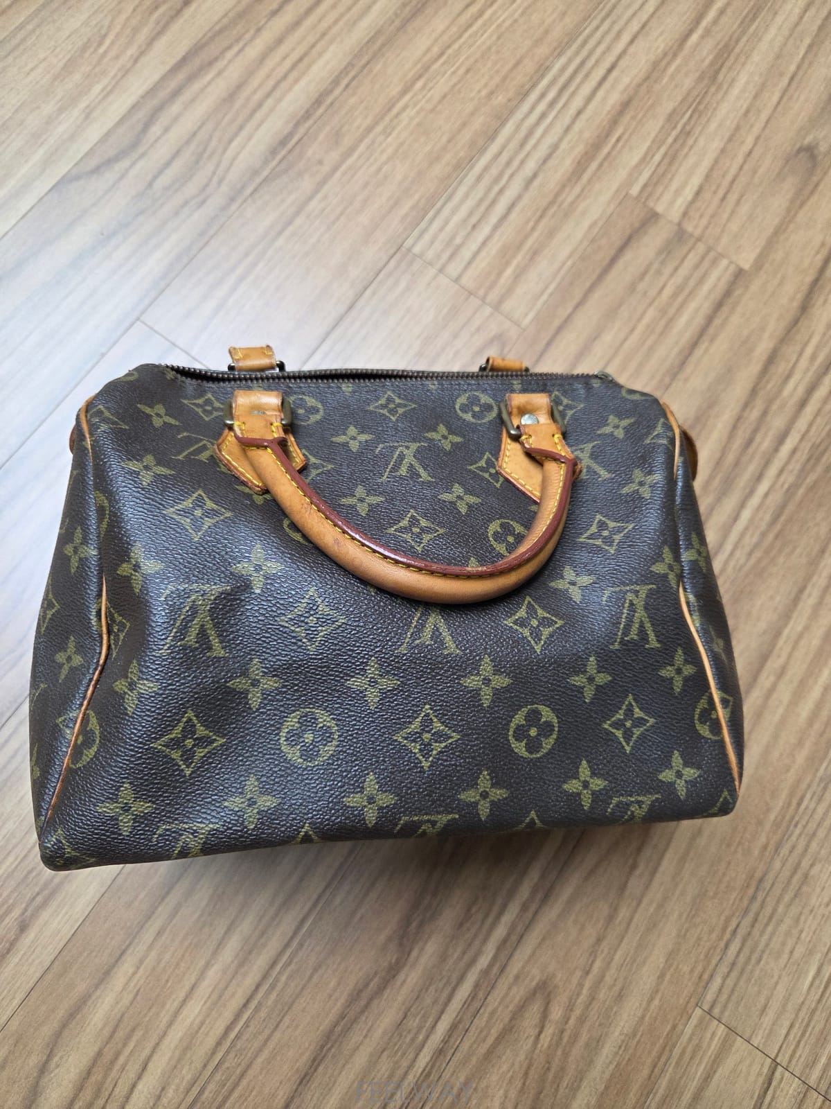 ��ǰ����, ��ǰ��ǰ | ���̺���|Louis Vuitton, ���� ���ǵ�25������ ����ǰ �ѹ����� Ȯ�κ�Ź�帳�ϴ� 