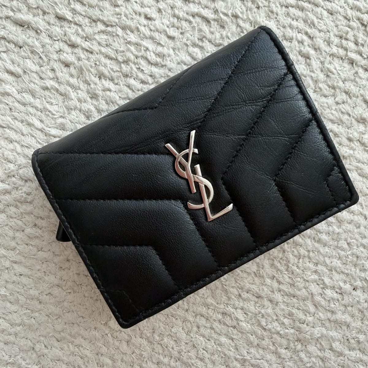 ��ǰ����, ��ǰ��ǰ | ���ζ�|Saint Laurent, ���ζ� ������ ��ǰ���� �˷��ֽ� �� �������?